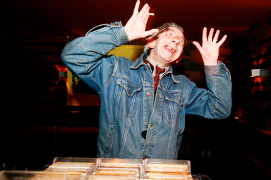 DJ DEREK
